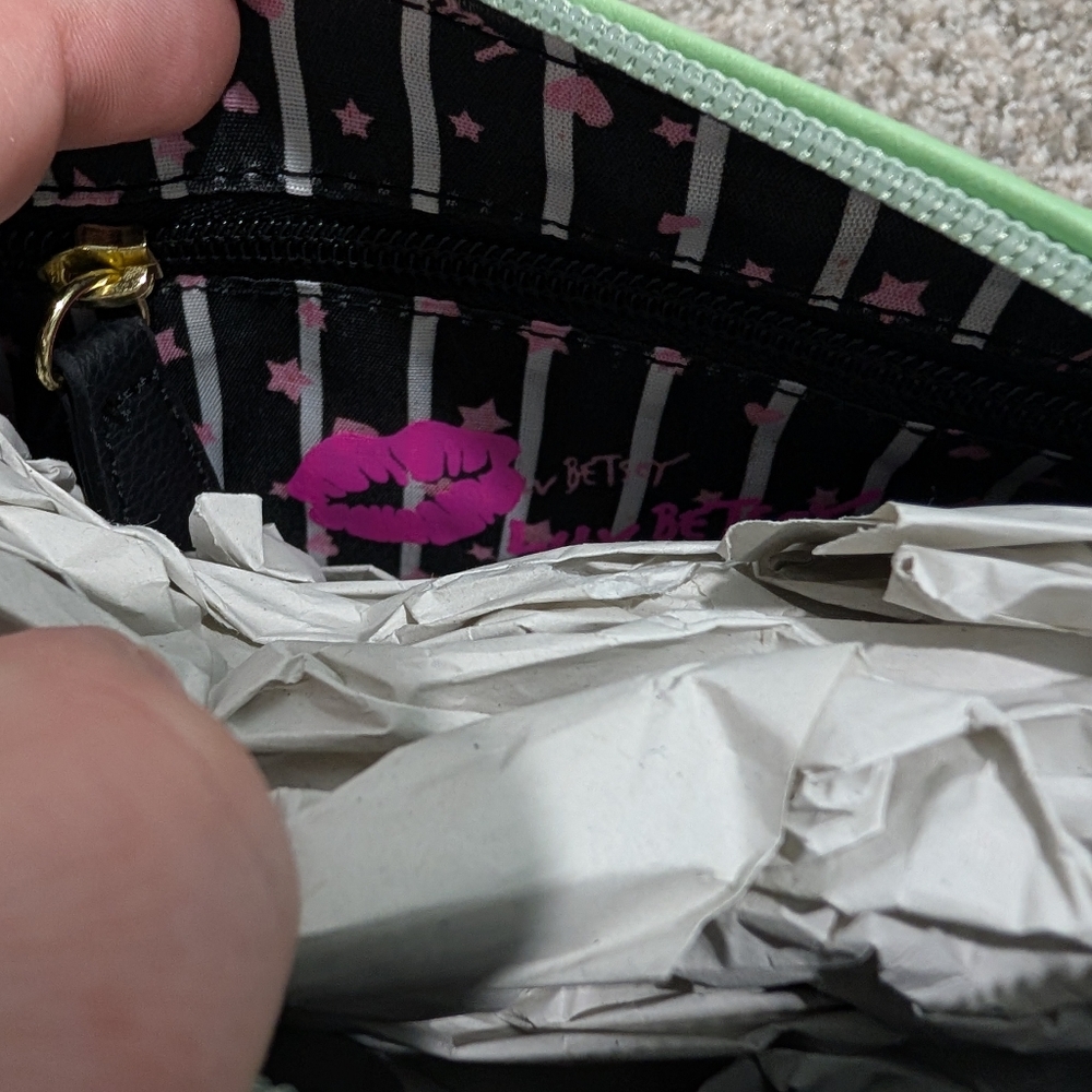 NWT Luv Betsey by Betsey Johnson Frankenstein Kitty Crossbody Bag Mini Barrel - Picture 10 of 10